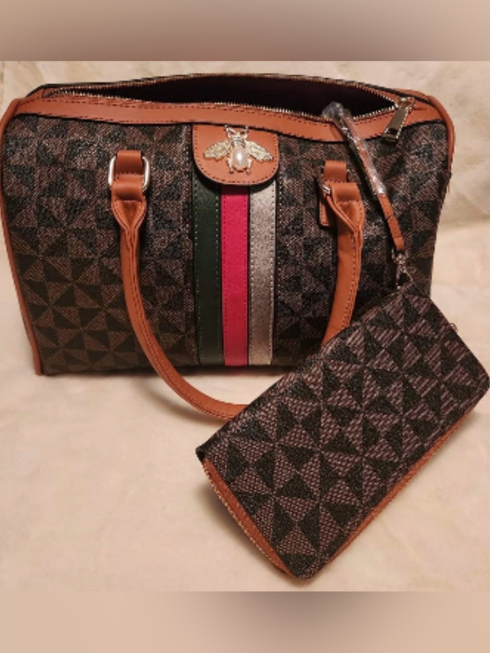 2-In-1 Queen Bee Signature Satchel Set